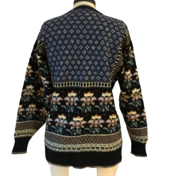 Vintage Mixed Pattern Country Floral Sweater - Picture 9 of 13
